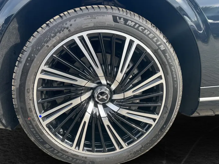 XPENG G9