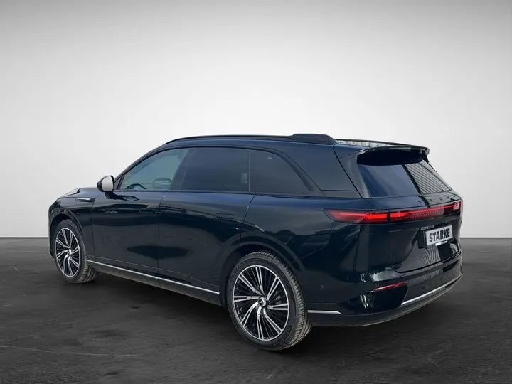 XPENG G9