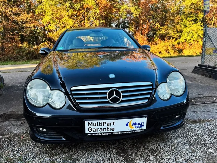 Mercedes-Benz C 220