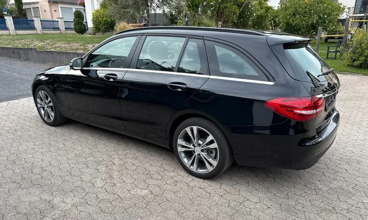 Mercedes-Benz C 200