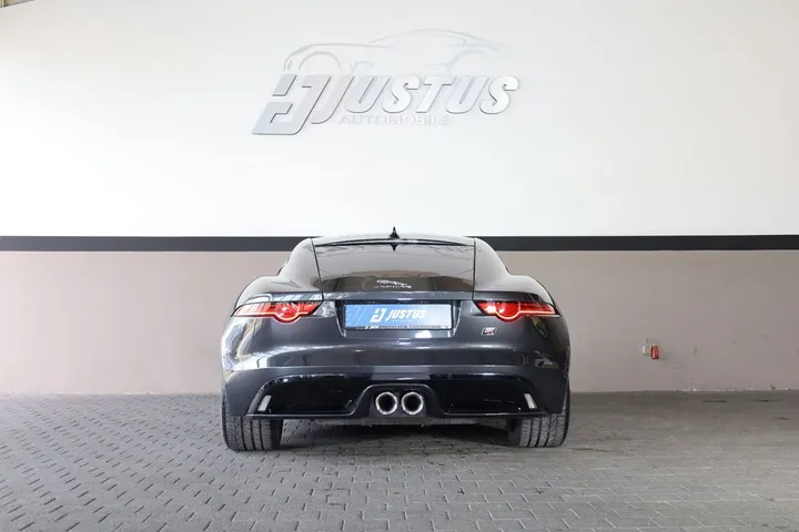Jaguar F-Type