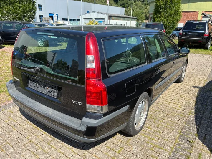 Volvo V70
