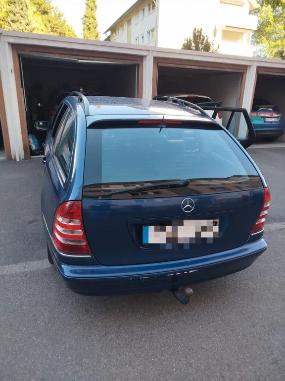 Mercedes-Benz C 180