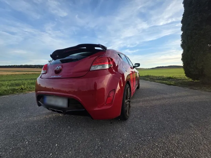 Hyundai Veloster
