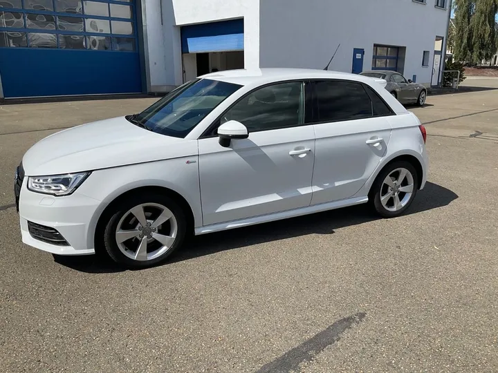 Audi A1