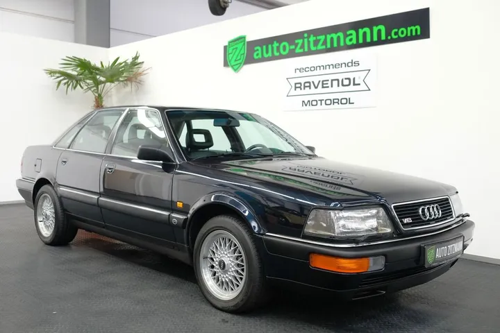 Audi V8