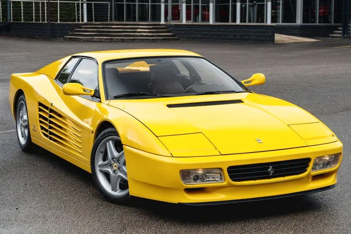 Ferrari 512
