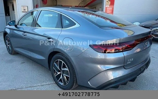 BYD SEAL