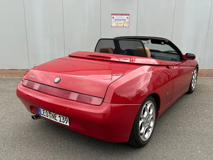 Alfa Romeo Spider