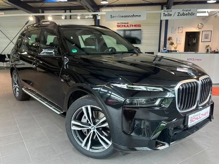 BMW X7