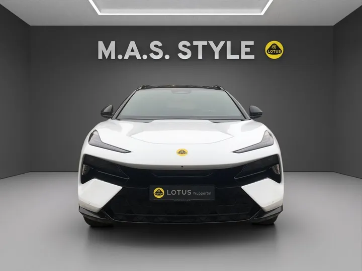 Lotus Eletre