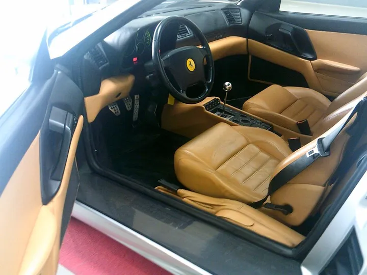 Ferrari F355