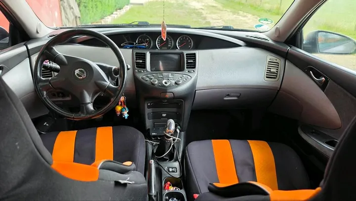 Nissan Primera