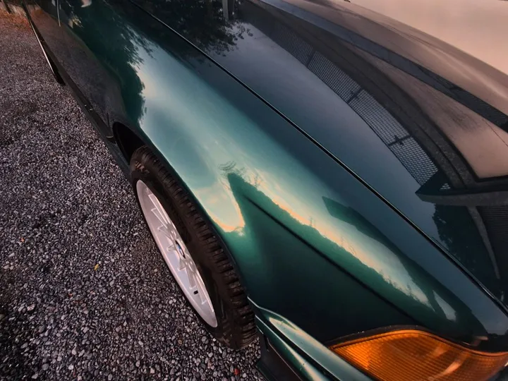BMW 325