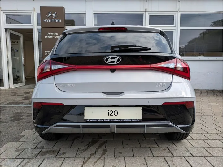 Hyundai i20