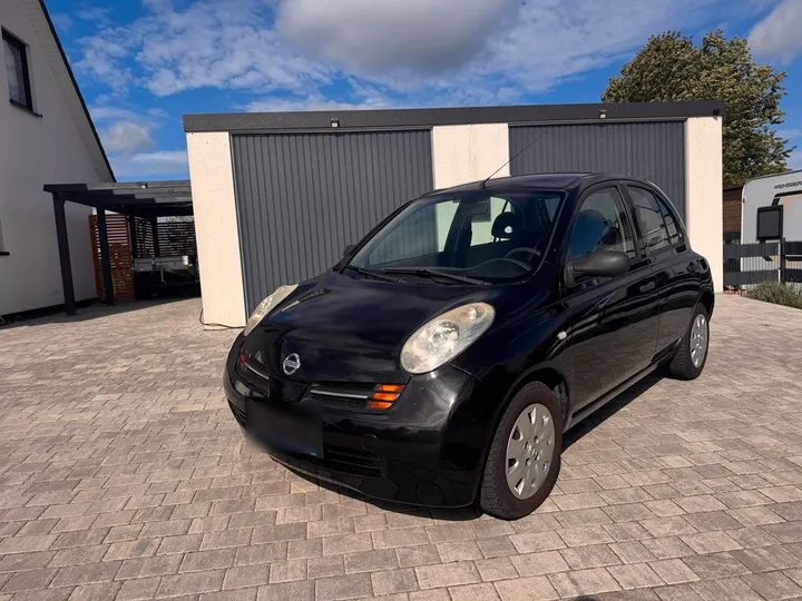 Nissan Micra