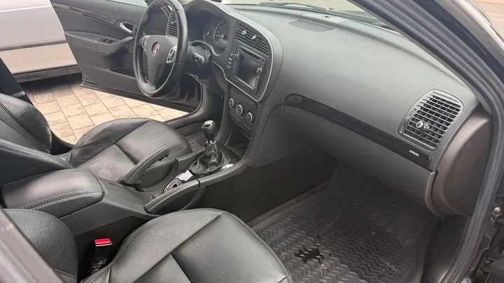 Saab 9-3