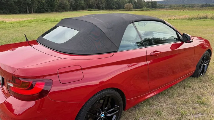 BMW 220