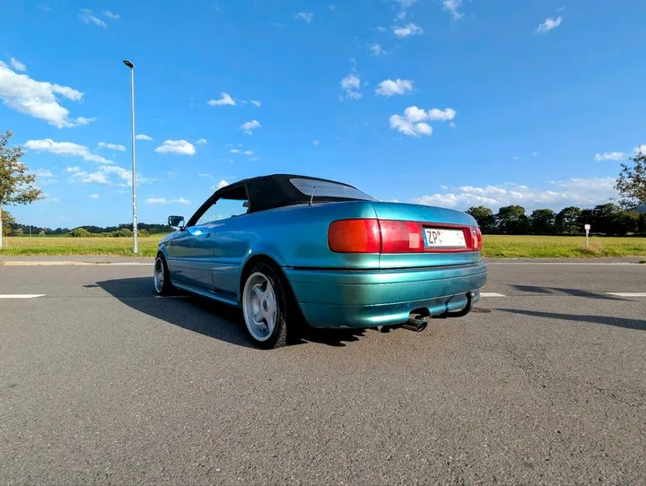 Audi 80