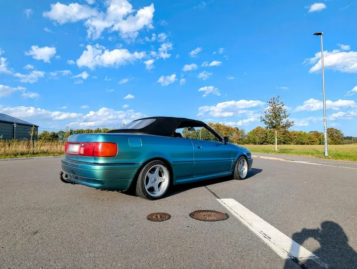 Audi 80