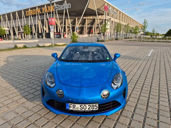 Alpine A110