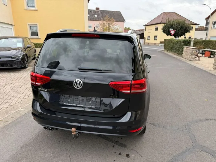 Volkswagen Touran