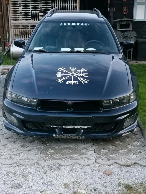 Mitsubishi Galant