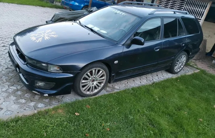 Mitsubishi Galant