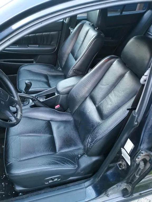 Mitsubishi Galant