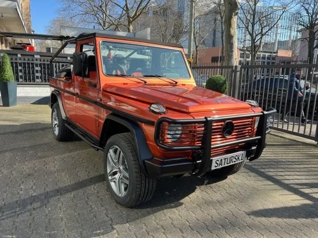 Mercedes-Benz G 230