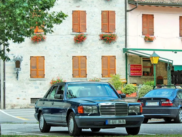 Mercedes-Benz 420