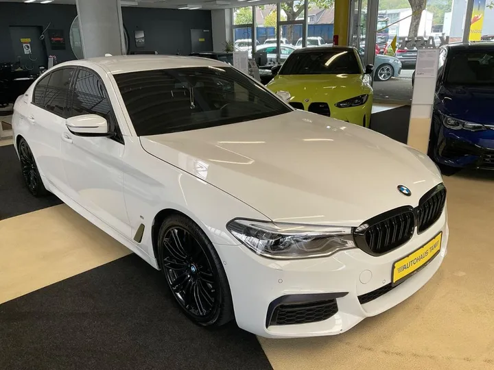 BMW 530