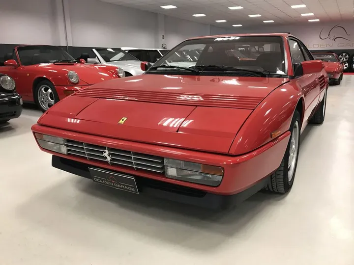 Ferrari Mondial