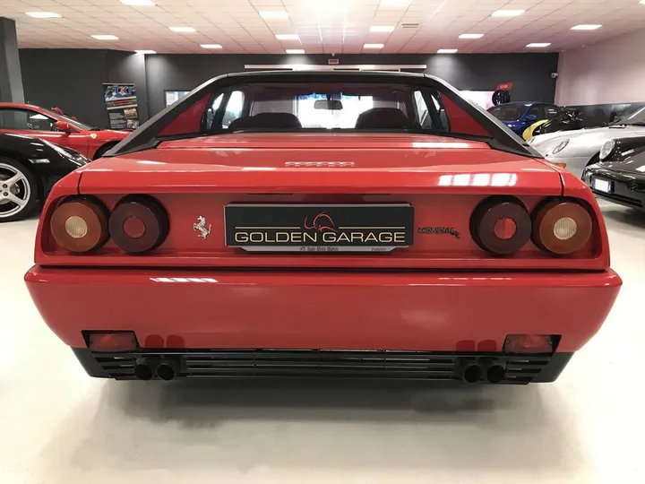 Ferrari Mondial
