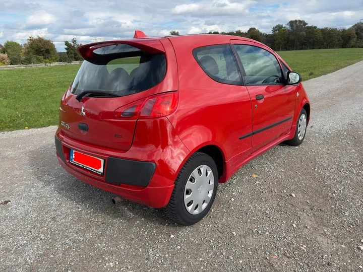Mitsubishi Colt