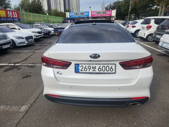 Kia K5