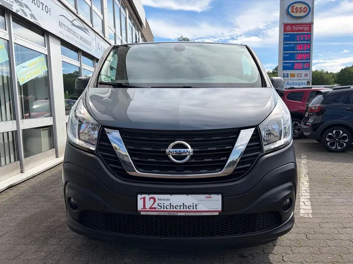 Nissan NV300
