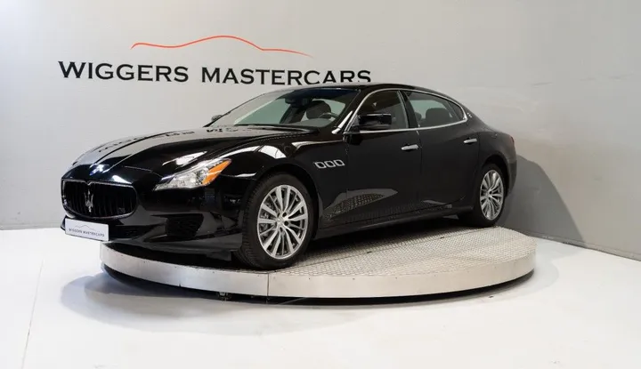 Maserati Quattroporte