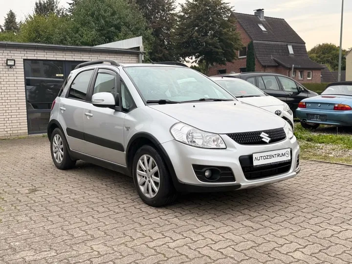Suzuki SX4