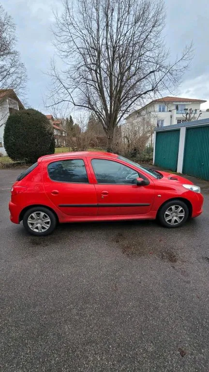 Peugeot 106