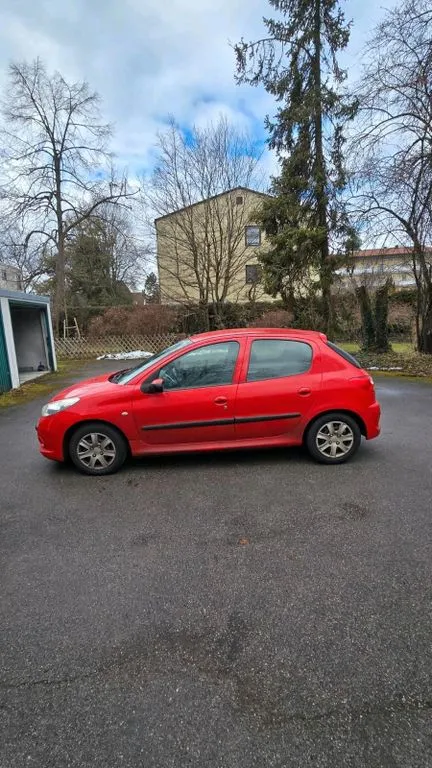 Peugeot 106
