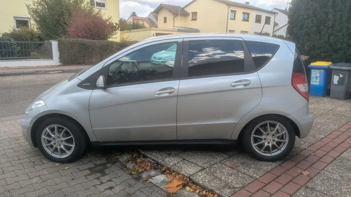 Mercedes-Benz A 160