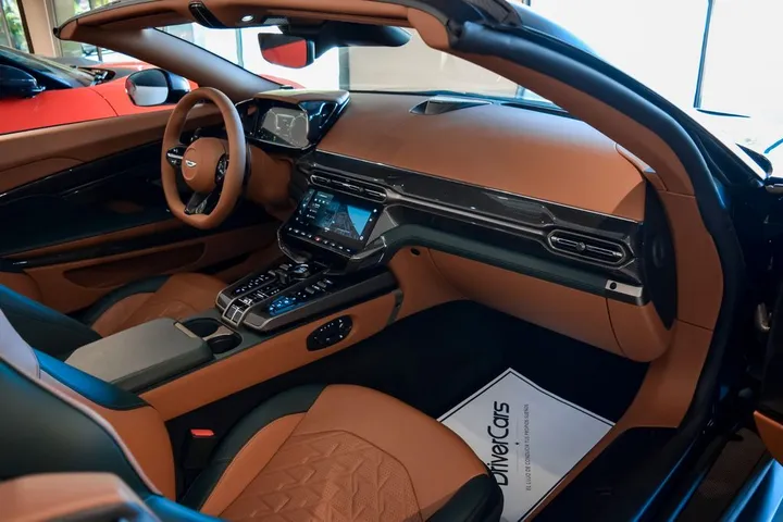 Aston Martin Vanquish