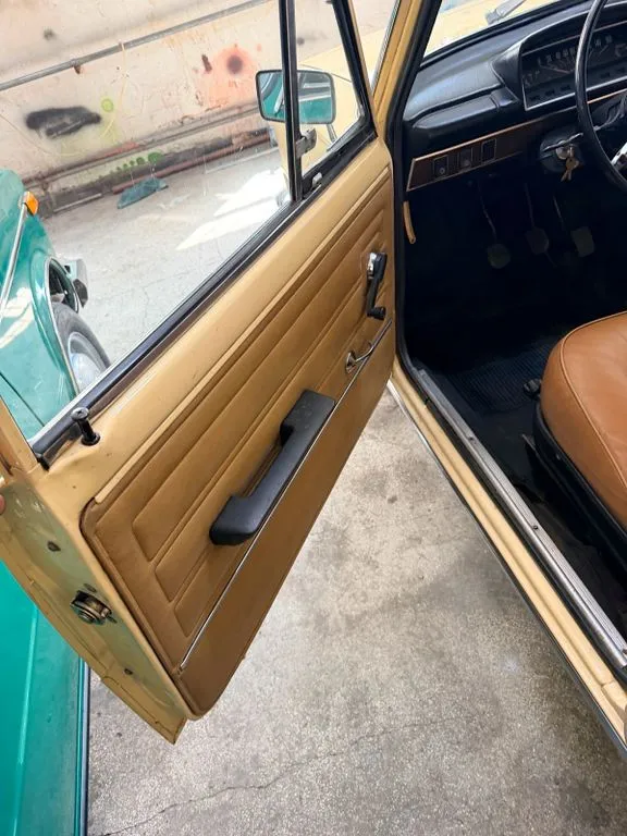 Lada 1200