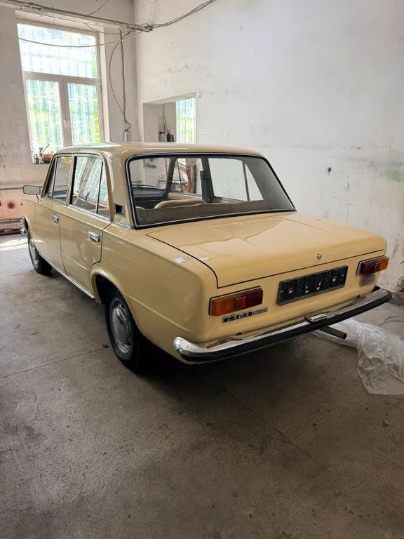 Lada 1200