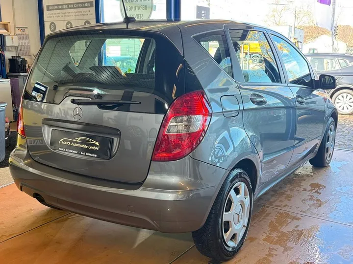 Mercedes-Benz A 160