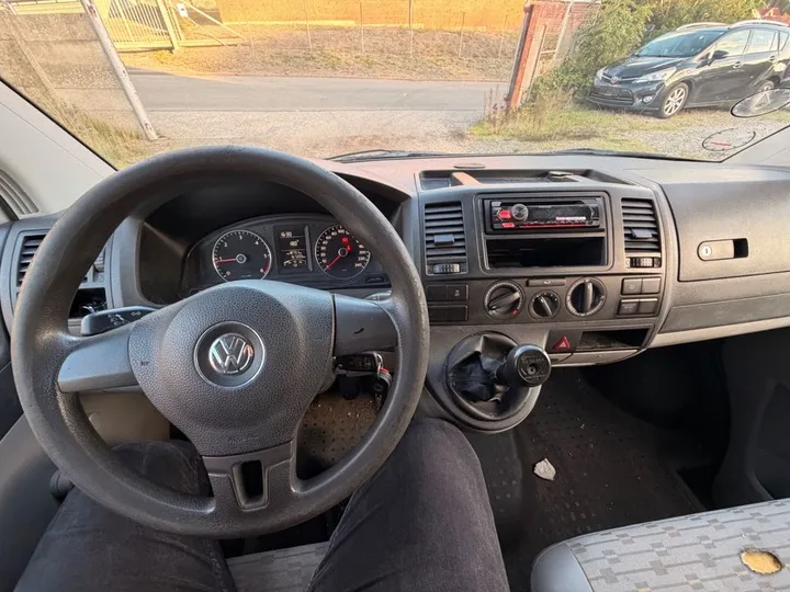 Volkswagen T5 Transporter