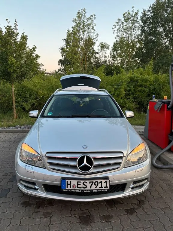 Mercedes-Benz C 220