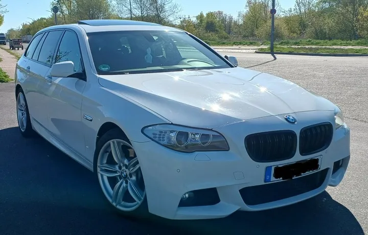 BMW 525
