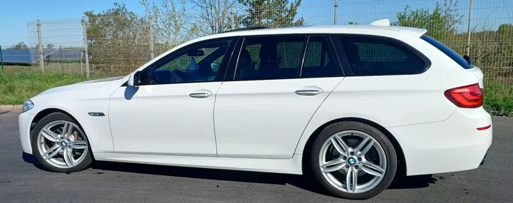 BMW 525